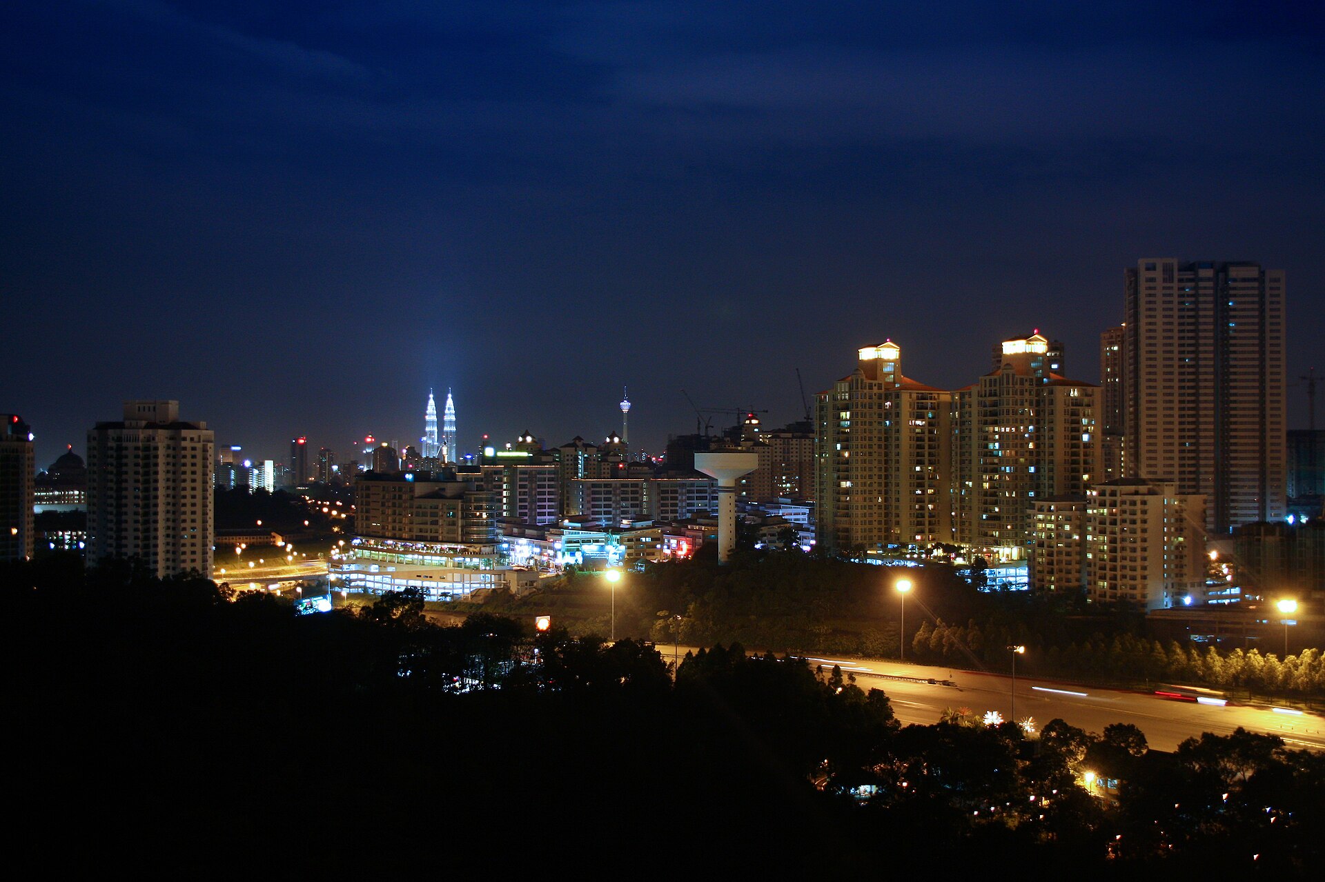 KL skyline at night